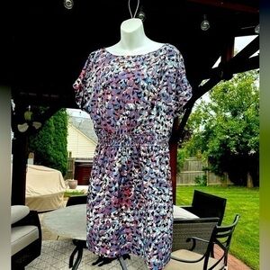 BCBGENERATION Colorful Leopard Print Dress Size Large with Short Sleeves